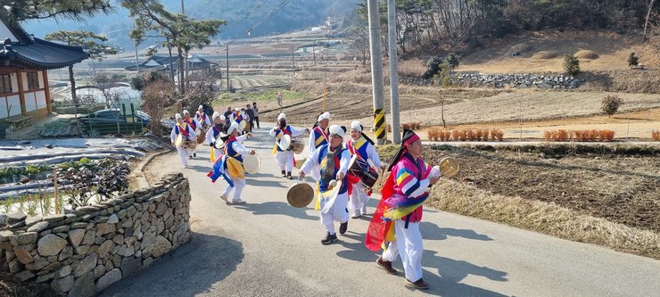 풍물패의 마을길 길놀이 