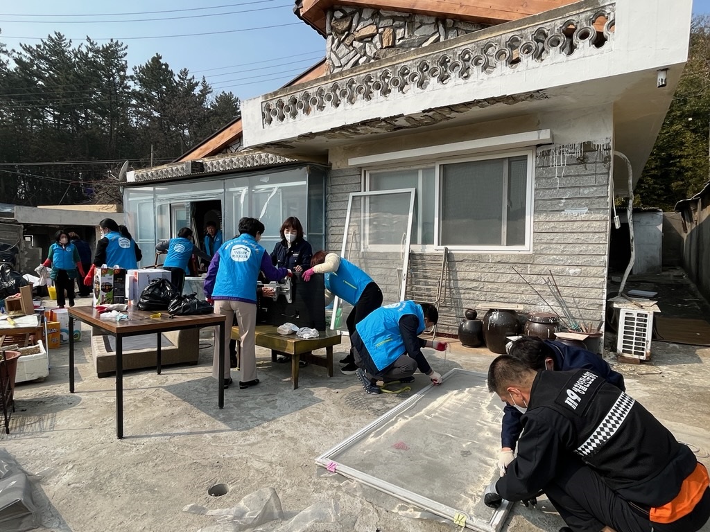 삼향읍,‘우리동네 희망지킴이’복지기동대 주거개선 봉사